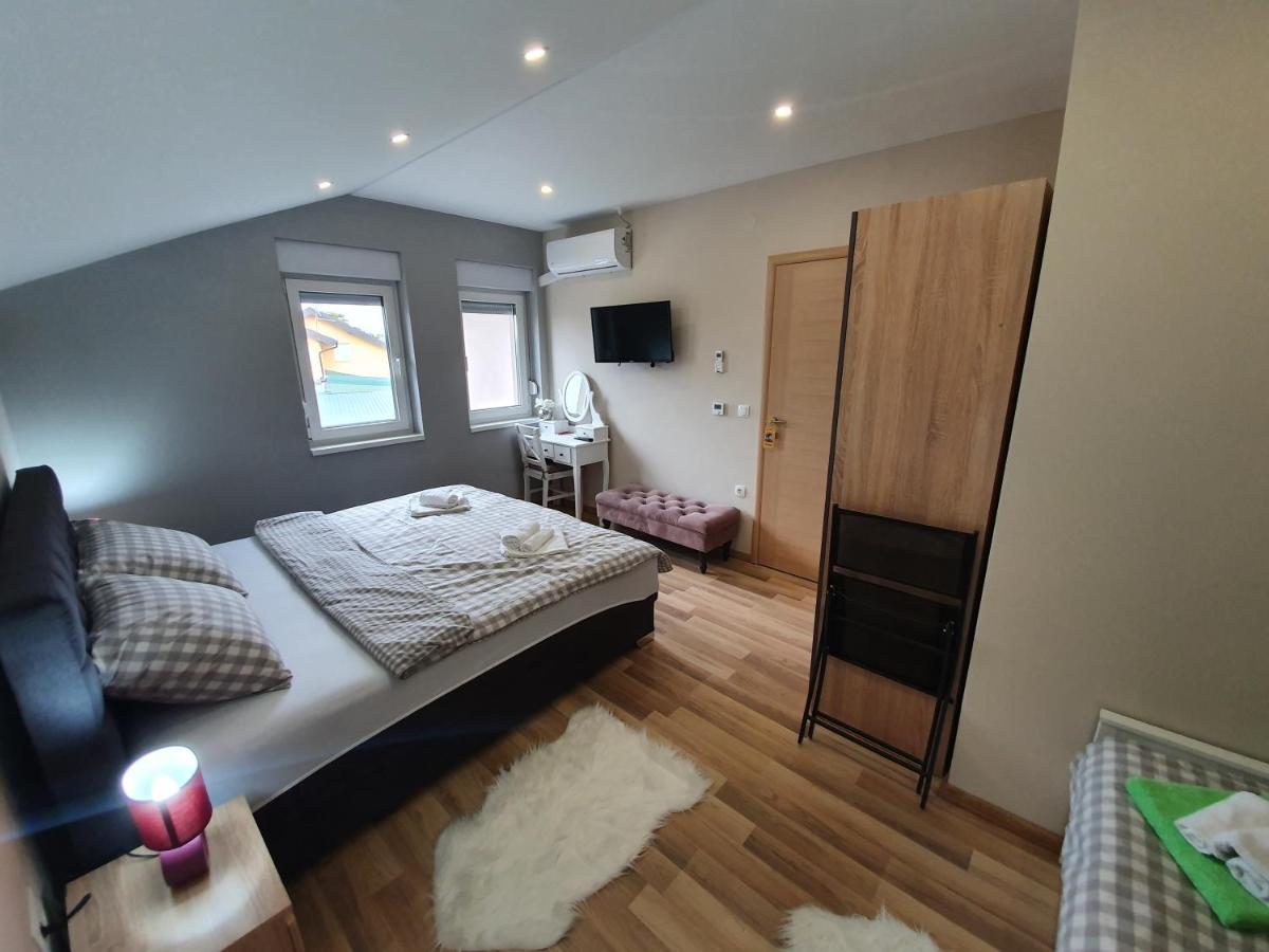 Apartman Bozur **** Satnica Dakovacka Exteriér fotografie