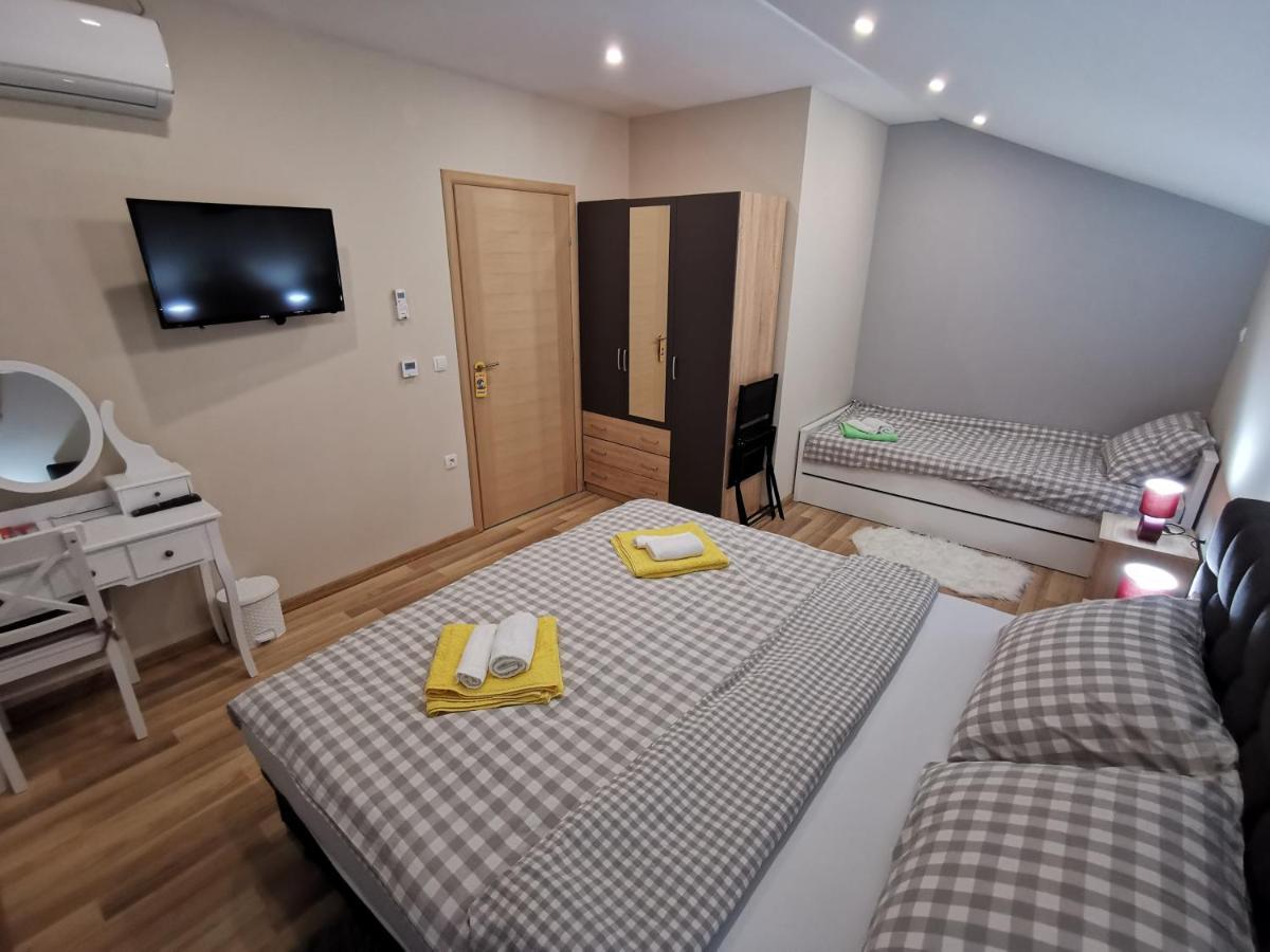 Apartman Bozur **** Satnica Dakovacka Exteriér fotografie