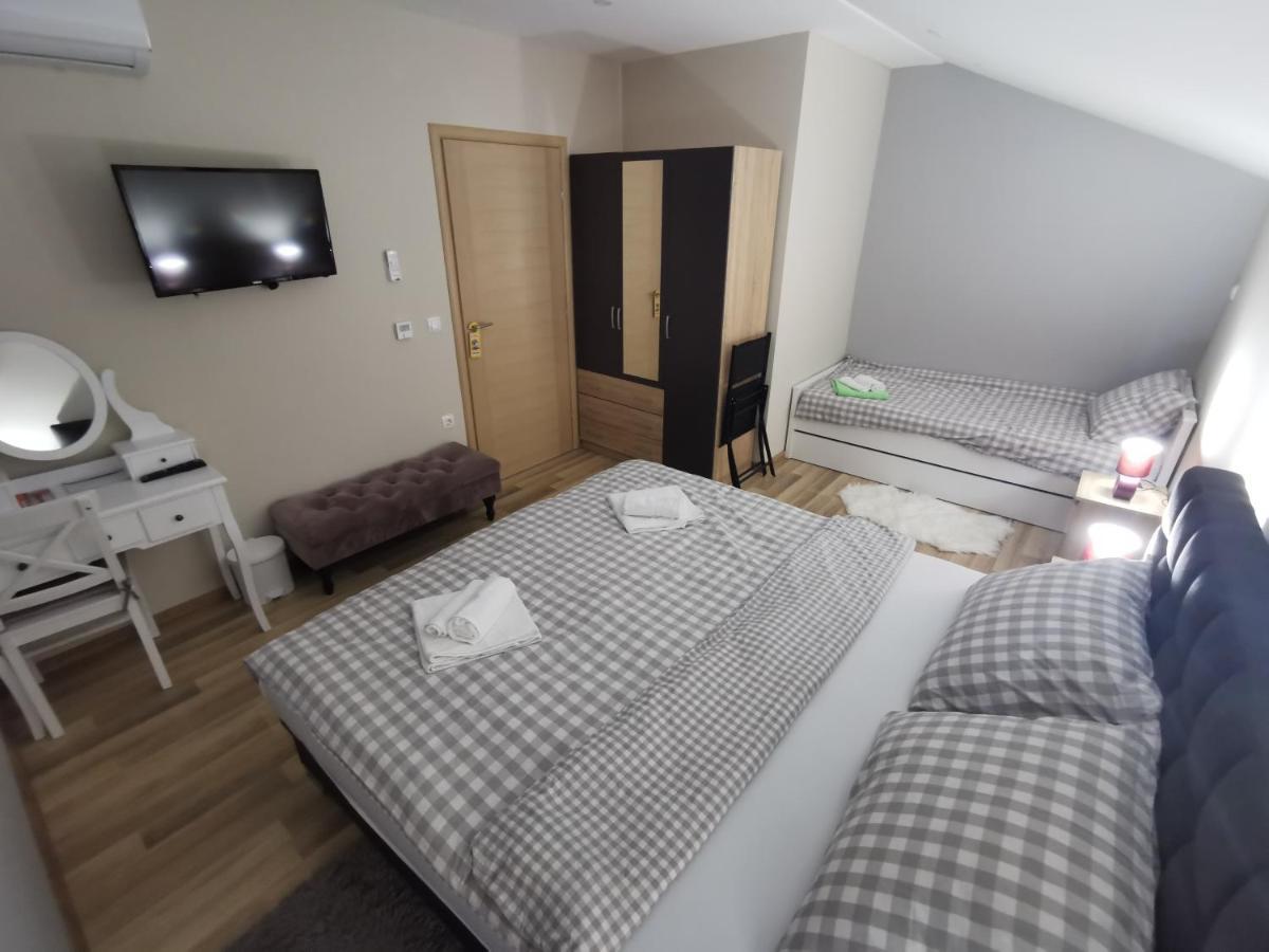 Apartman Bozur **** Satnica Dakovacka Exteriér fotografie